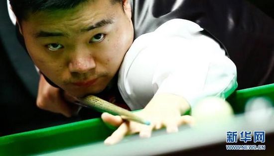 初露头角到 初露头角到